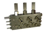 3 HANDPIECE CONTROL BLOCK